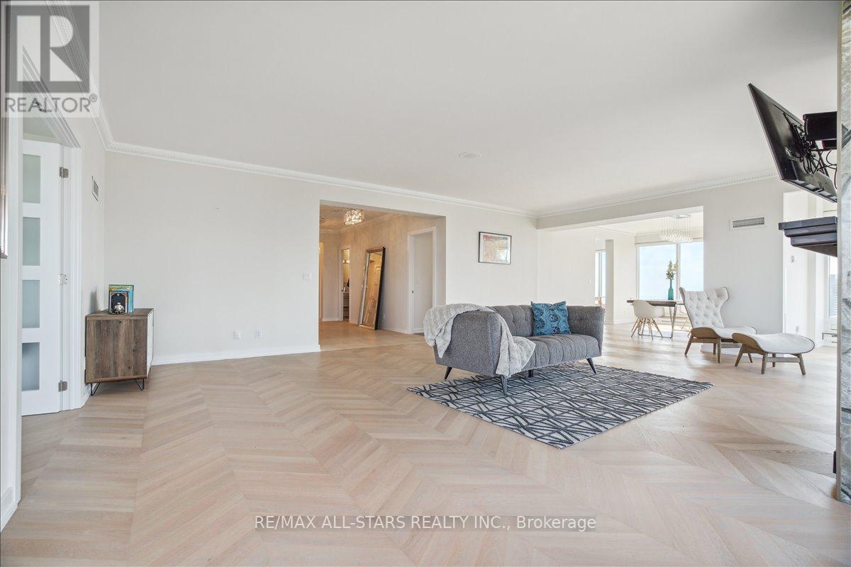 Ph 4507 - 1 Palace Pier Court, Toronto (Mimico), Ontario  M8V 3W9 - Photo 21 - W12957310