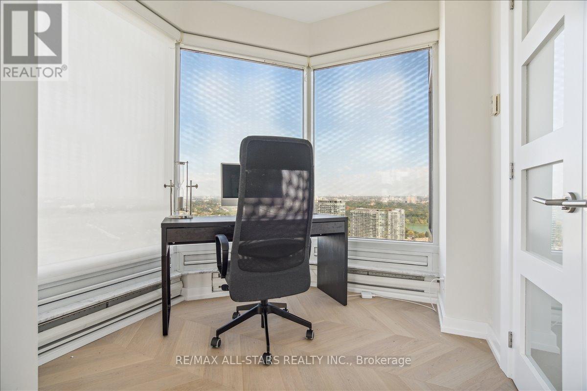 Ph 4507 - 1 Palace Pier Court, Toronto (Mimico), Ontario  M8V 3W9 - Photo 29 - W12957310