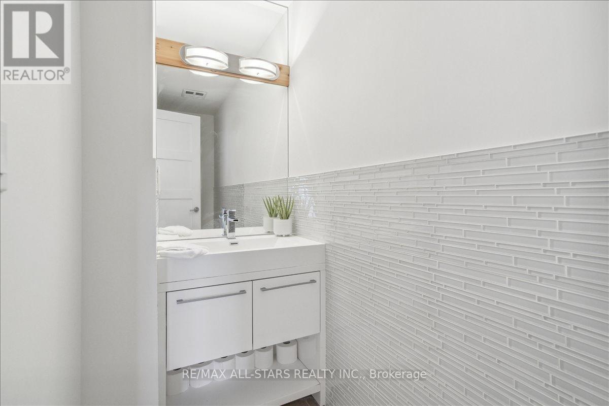 Ph 4507 - 1 Palace Pier Court, Toronto (Mimico), Ontario  M8V 3W9 - Photo 36 - W12957310