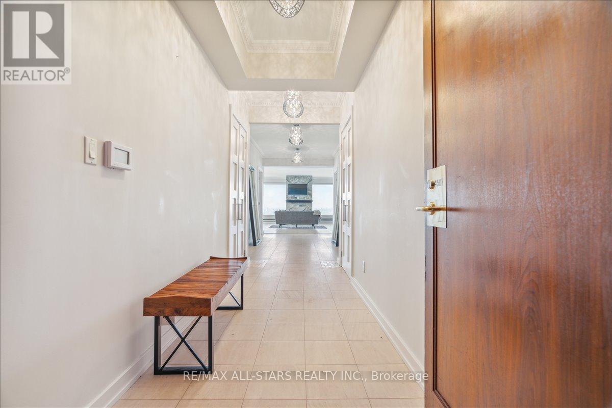 Ph 4507 - 1 Palace Pier Court, Toronto (Mimico), Ontario  M8V 3W9 - Photo 4 - W12957310