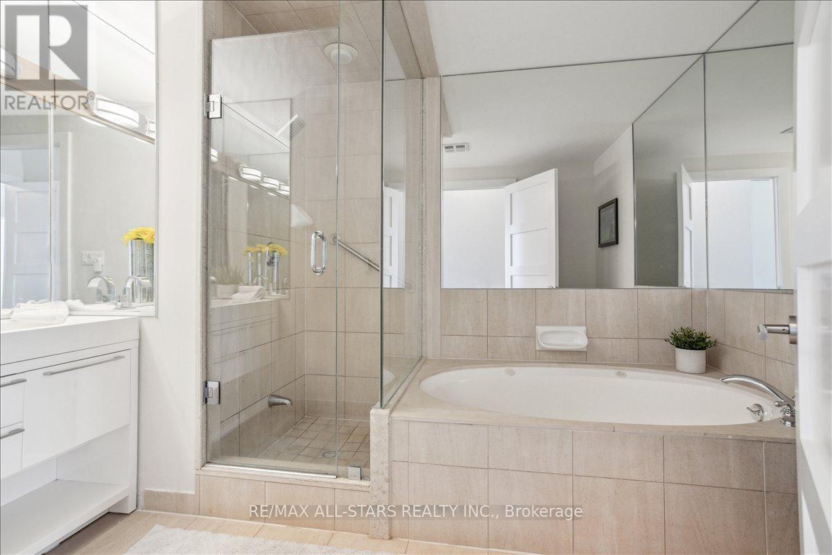 Ph 4507 - 1 Palace Pier Court, Toronto (Mimico), Ontario  M8V 3W9 - Photo 26 - W12957310