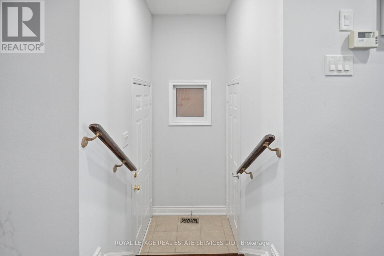 3749 Nightstar Drive, Mississauga, Ontario  L5M 8A5 - Photo 17 - W12970074