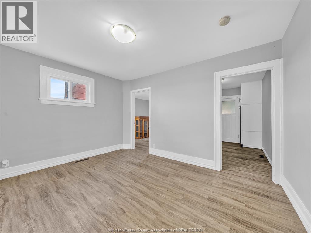 1124 Mercer Street, Windsor, Ontario  N9A 1N9 - Photo 7 - 26007386