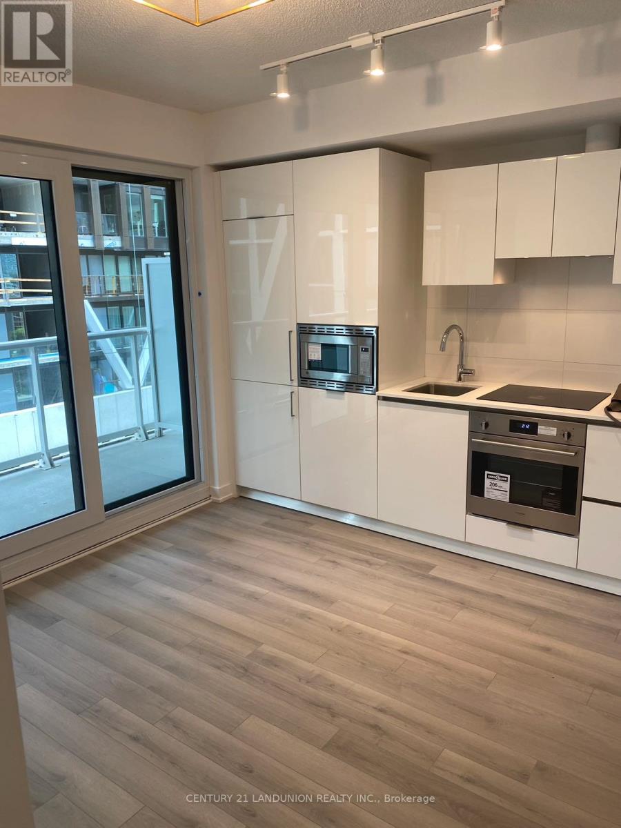 1336 - 230 Simcoe Street, Toronto (Kensington-Chinatown), Ontario  M5T 0G7 - Photo 3 - C12970202