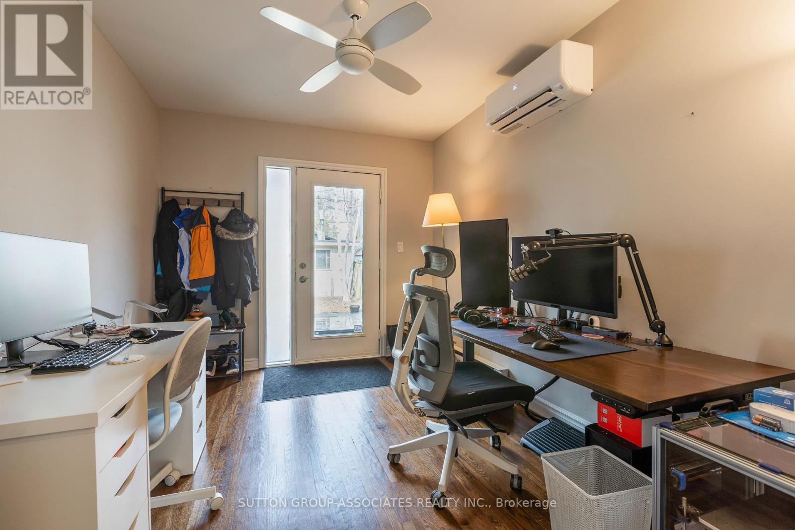 1 - 26 Alcina Avenue, Toronto, Ontario  M6G 2E8 - Photo 12 - C12970210