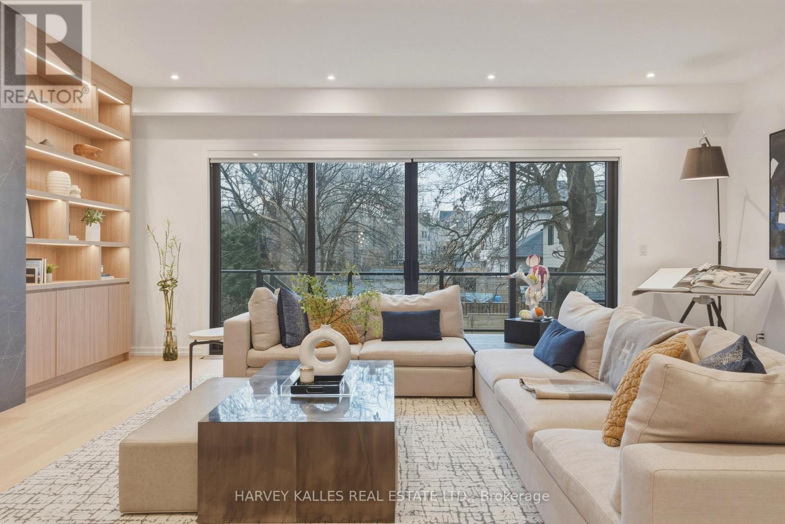 45 Gloucester Grove, Toronto, Ontario  M6C 2A2 - Photo 20 - C12970230