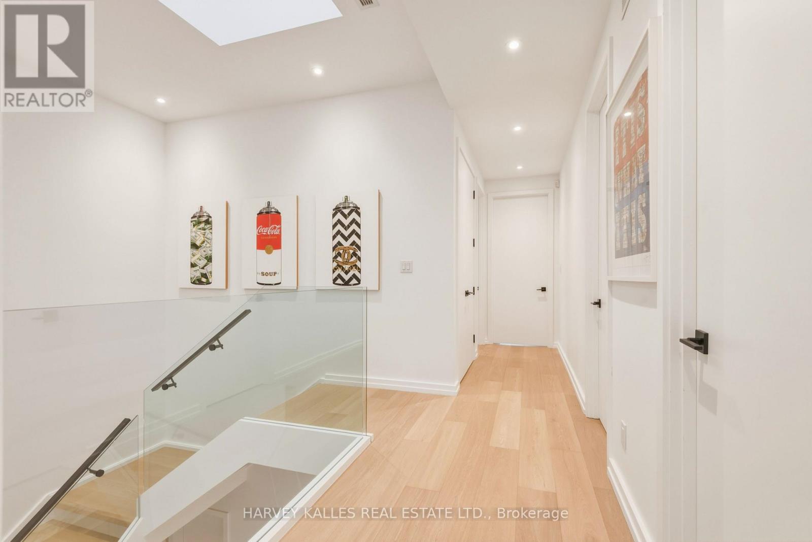 45 Gloucester Grove, Toronto, Ontario  M6C 2A2 - Photo 25 - C12970230