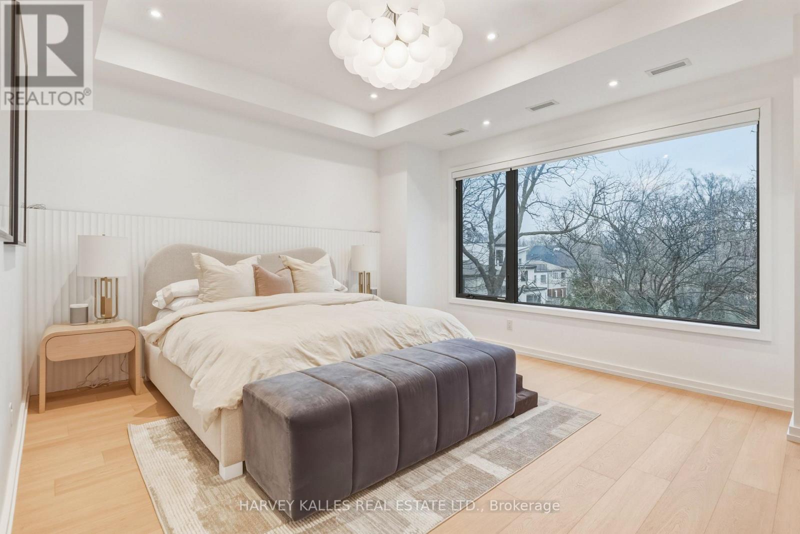 45 Gloucester Grove, Toronto, Ontario  M6C 2A2 - Photo 35 - C12970230