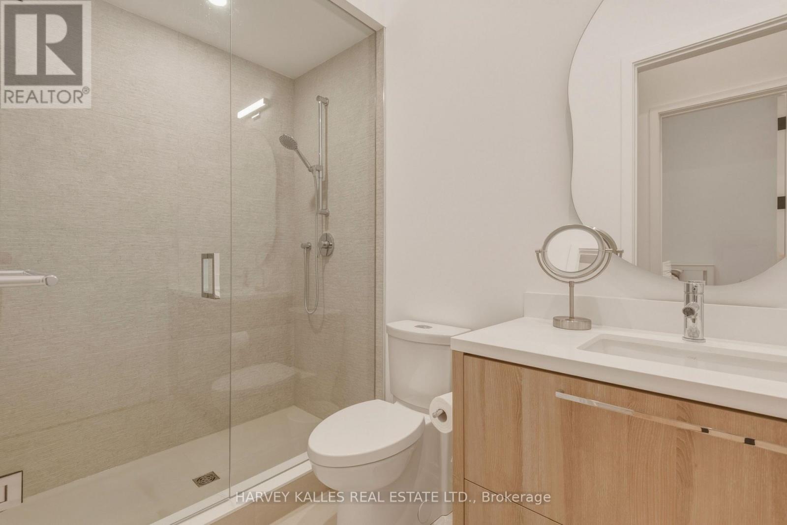 45 Gloucester Grove, Toronto, Ontario  M6C 2A2 - Photo 45 - C12970230