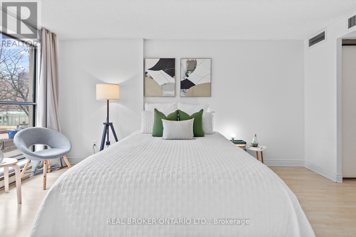 223 - 65 Scadding Avenue, Toronto, Ontario  M5A 4L1 - Photo 10 - C12970284