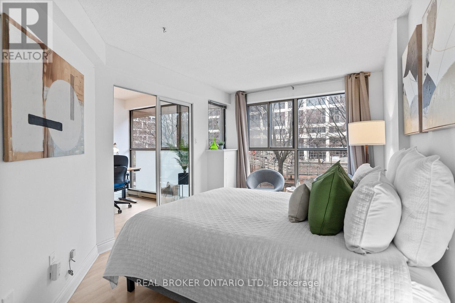 223 - 65 Scadding Avenue, Toronto, Ontario  M5A 4L1 - Photo 12 - C12970284