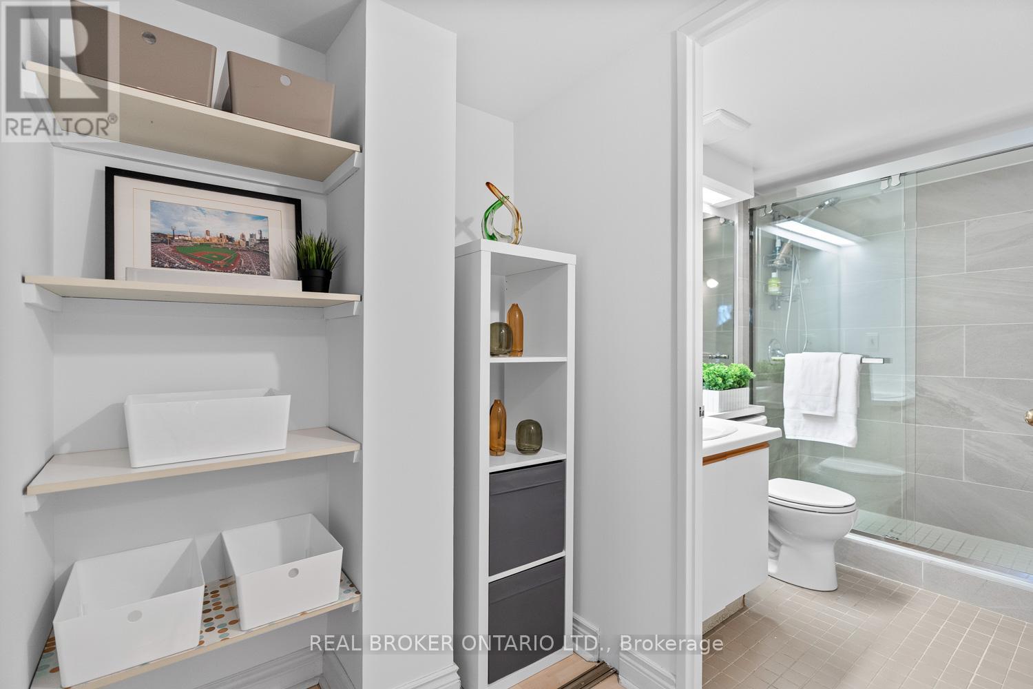 223 - 65 Scadding Avenue, Toronto, Ontario  M5A 4L1 - Photo 14 - C12970284