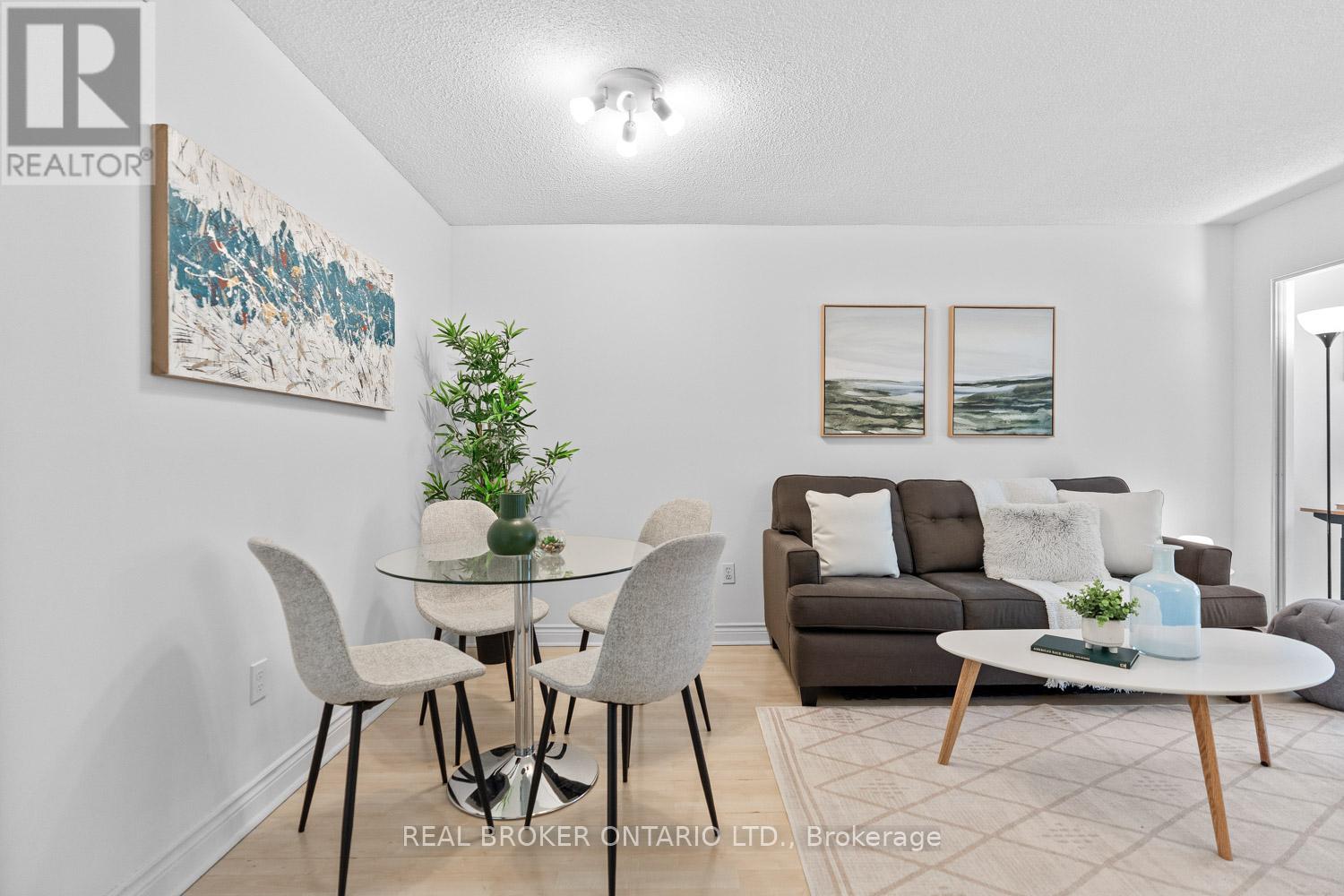 223 - 65 Scadding Avenue, Toronto, Ontario  M5A 4L1 - Photo 2 - C12970284