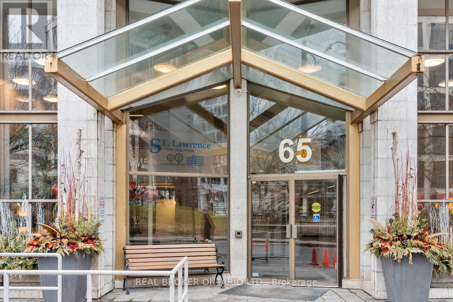 223 - 65 Scadding Avenue, Toronto, Ontario  M5A 4L1 - Photo 21 - C12970284