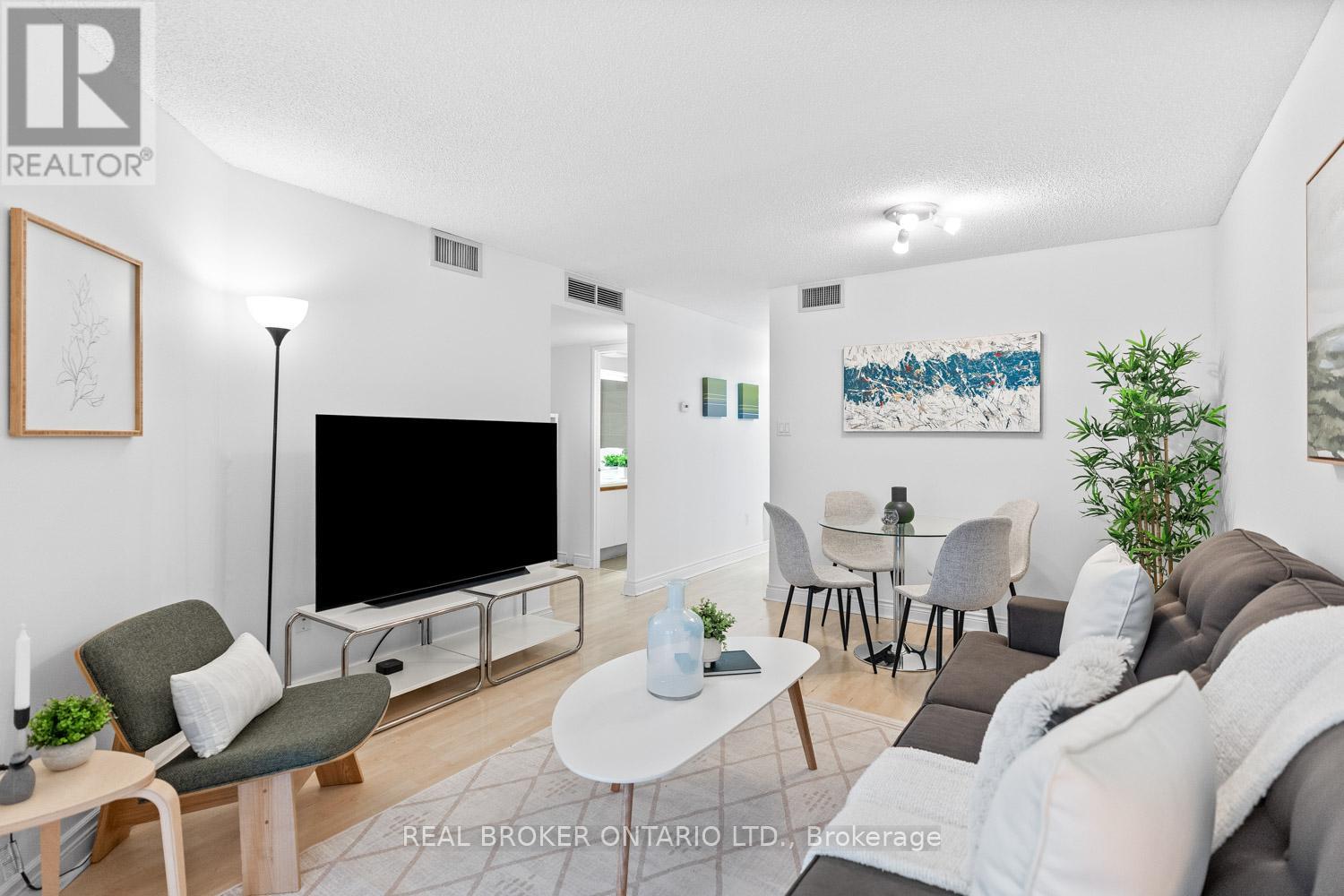 223 - 65 Scadding Avenue, Toronto, Ontario  M5A 4L1 - Photo 3 - C12970284