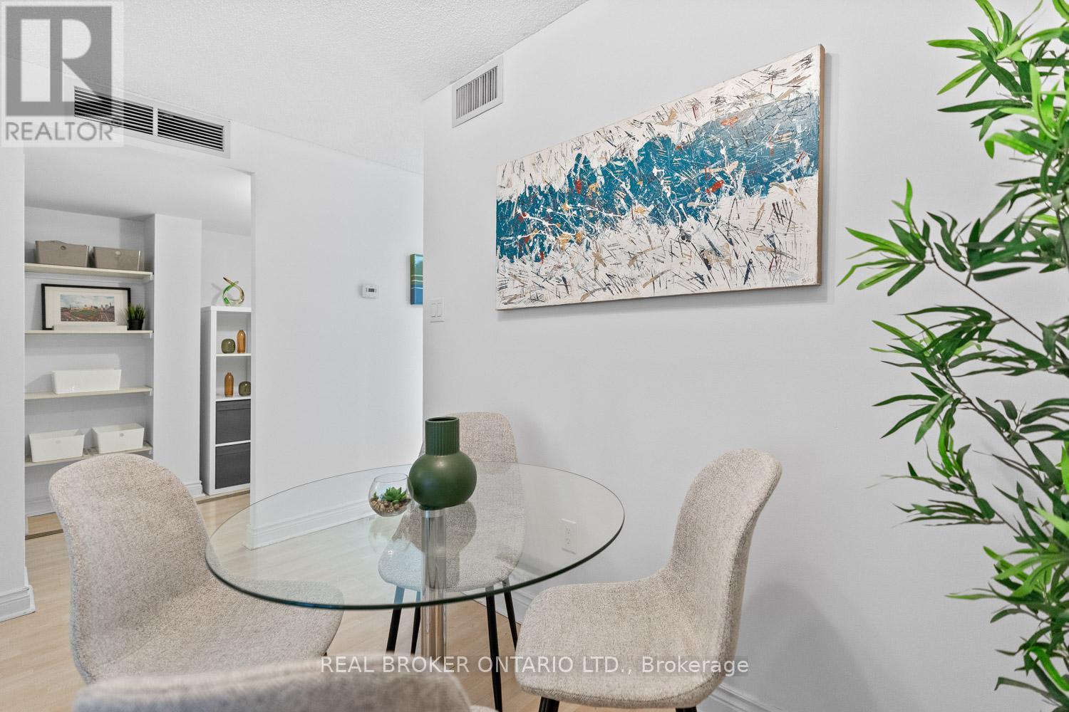 223 - 65 Scadding Avenue, Toronto, Ontario  M5A 4L1 - Photo 7 - C12970284