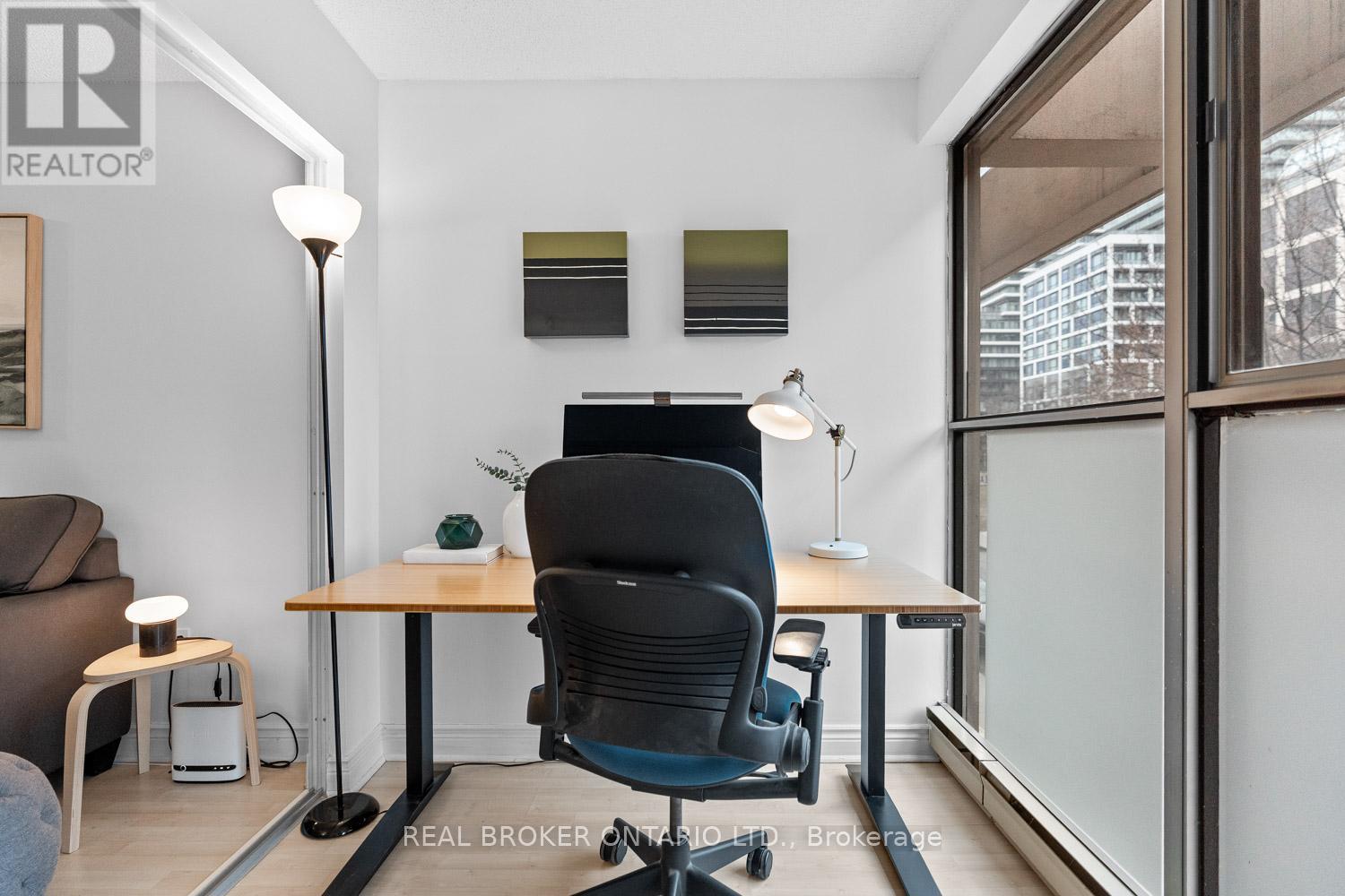 223 - 65 Scadding Avenue, Toronto, Ontario  M5A 4L1 - Photo 9 - C12970284