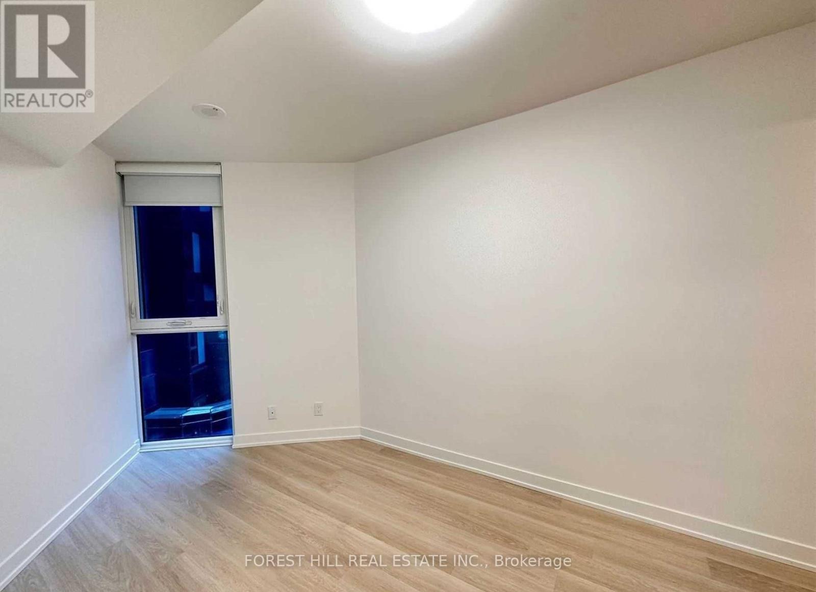 302 - 30 Tretti Way, Toronto (Clanton Park), Ontario  M3H 0E3 - Photo 10 - C12970300