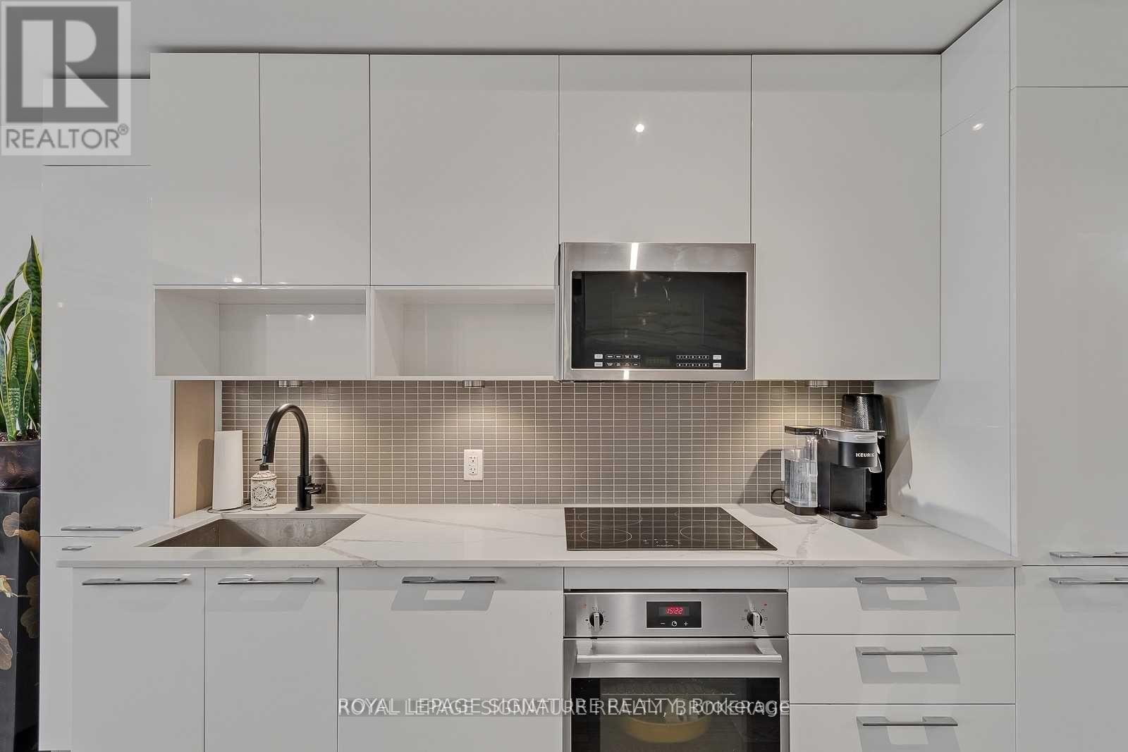 804 - 501 Adelaide Street W, Toronto, Ontario  M5V 0R3 - Photo 3 - C12970352