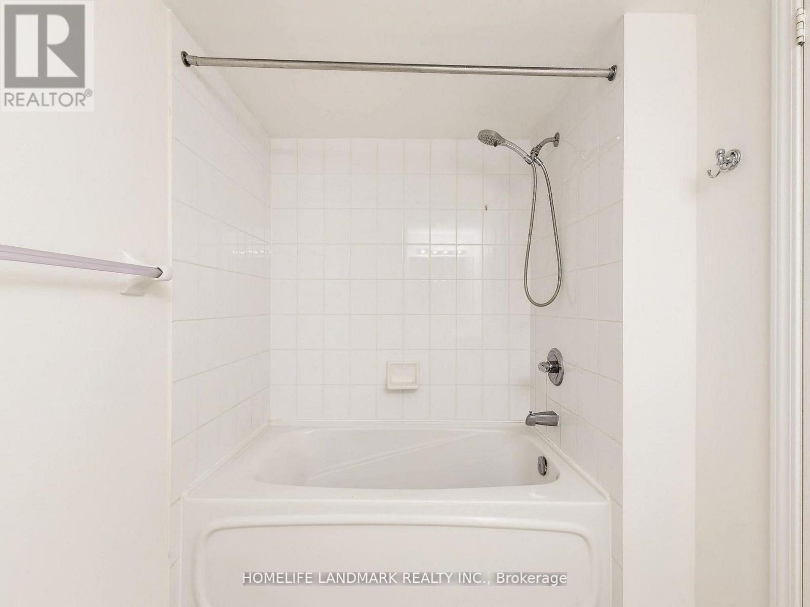 606 - 17 Barberry Place, Toronto, Ontario  M2K 3E2 - Photo 26 - C12970358