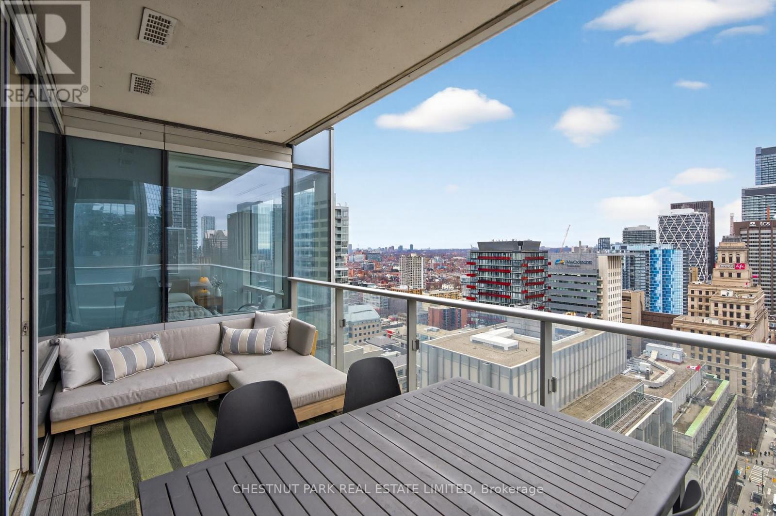 2806 - 180 University Avenue, Toronto, Ontario  M5H 0A2 - Photo 19 - C12970378