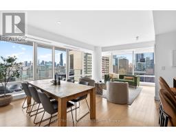 2806 - 180 UNIVERSITY AVENUE, Toronto, Ontario