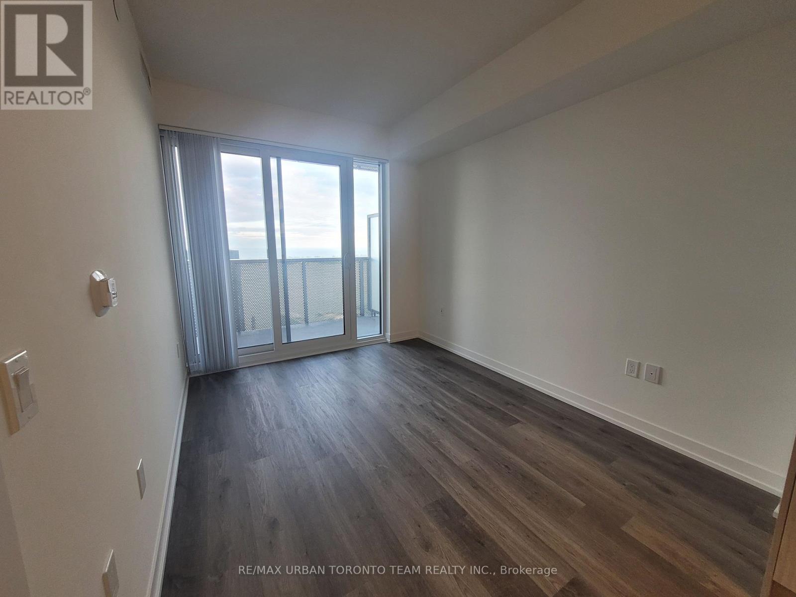 4310 - 55 Cooper Street, Toronto (Waterfront Communities), Ontario  M5E 0G1 - Photo 7 - C12970464