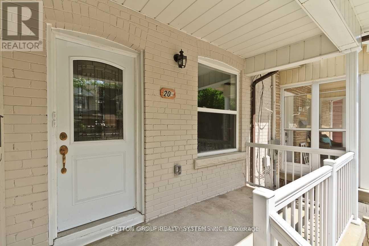 #1 - 20 1/2 DELANEY CRESCENT, Toronto, Ontario