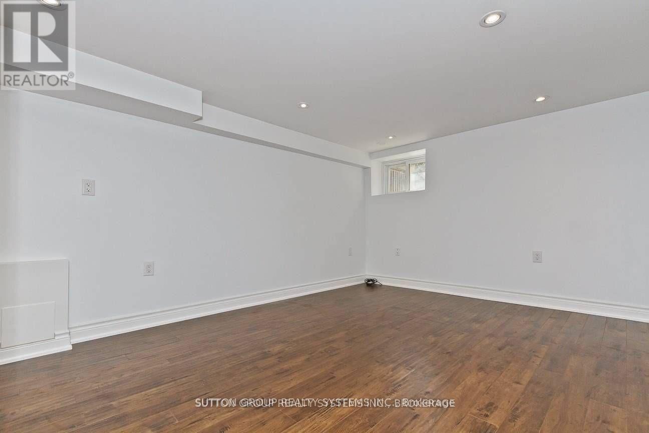 #1 - 20 1/2 Delaney Crescent, Toronto (Little Portugal), Ontario  M6K 1R2 - Photo 9 - C12970466