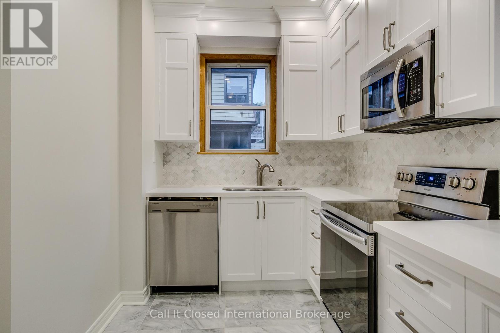 380 Spadina Road, Toronto, Ontario  M5P 2V9 - Photo 19 - C12970556