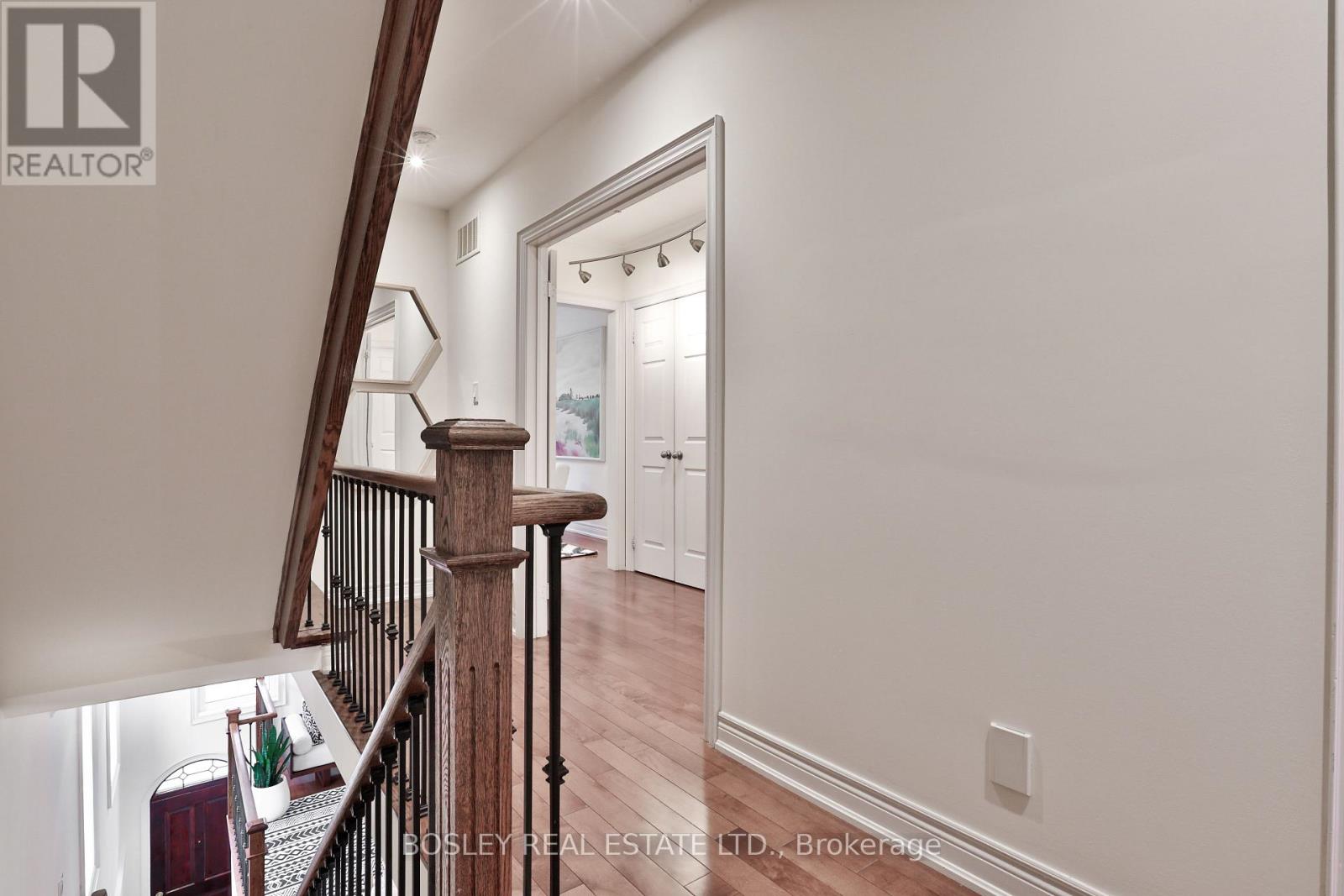 188 Mccaul Street, Toronto, Ontario  M5T 1W5 - Photo 16 - C12970612