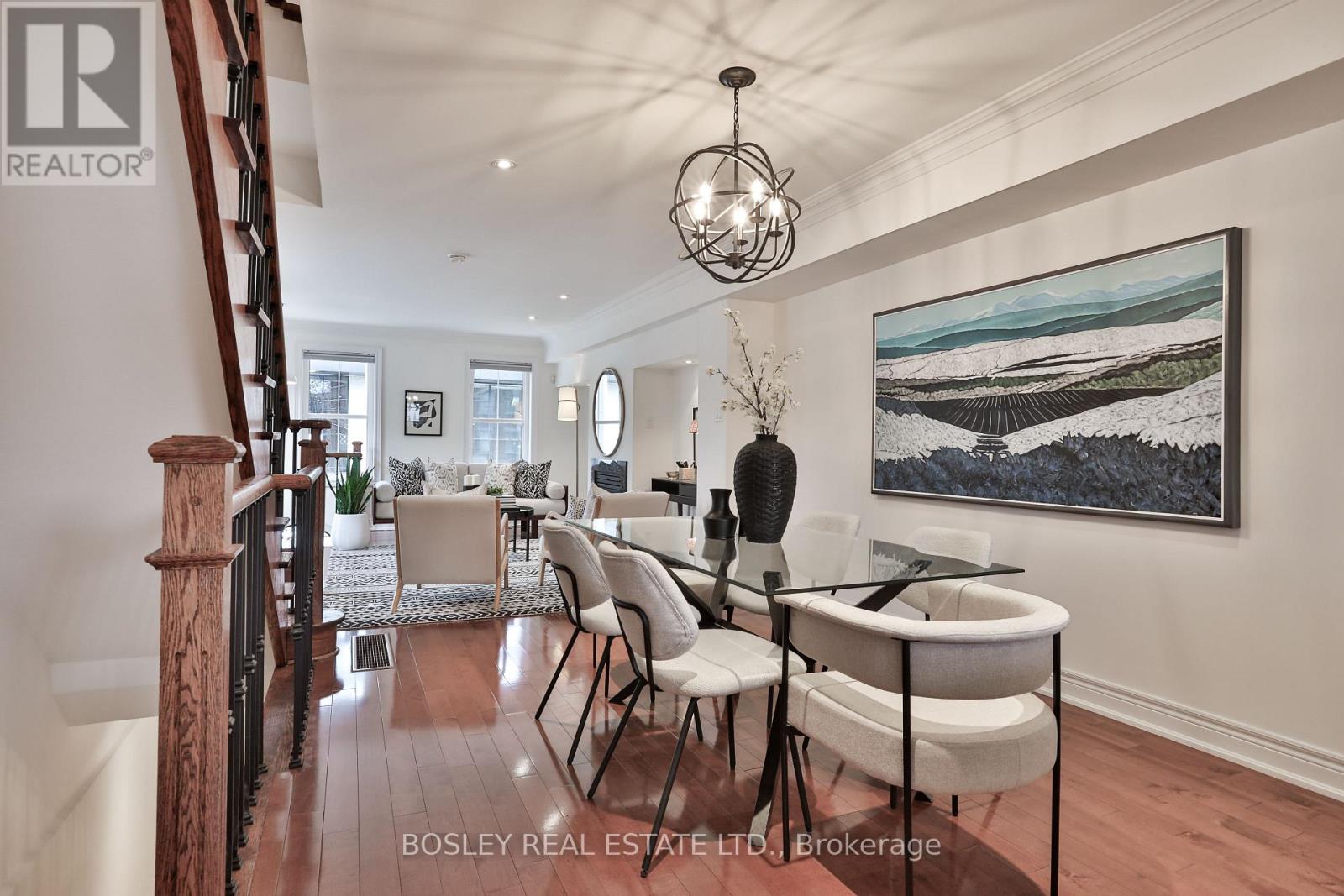 188 Mccaul Street, Toronto, Ontario  M5T 1W5 - Photo 7 - C12970612