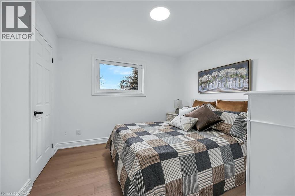 120 Second Road E, Stoney Creek, Ontario  L8J 3J2 - Photo 24 - 40818599