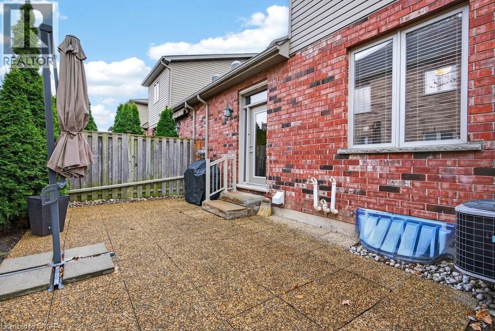 2120 Itabashi Way Unit# 157, Burlington, Ontario  L7M 0V3 - Photo 34 - 40818344