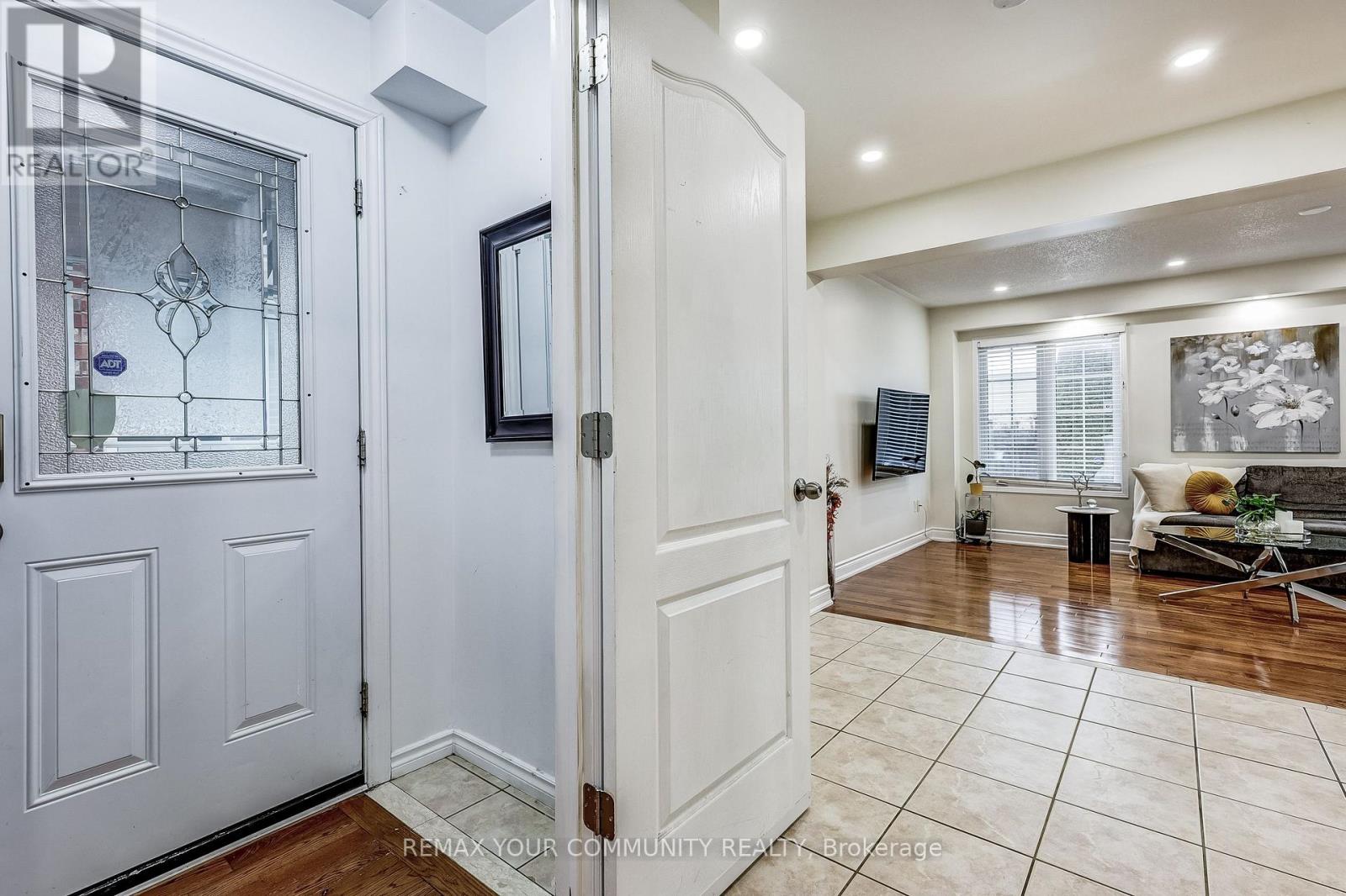 18 Tozer Crescent, Ajax, Ontario  L1T 4Z9 - Photo 17 - E12970220