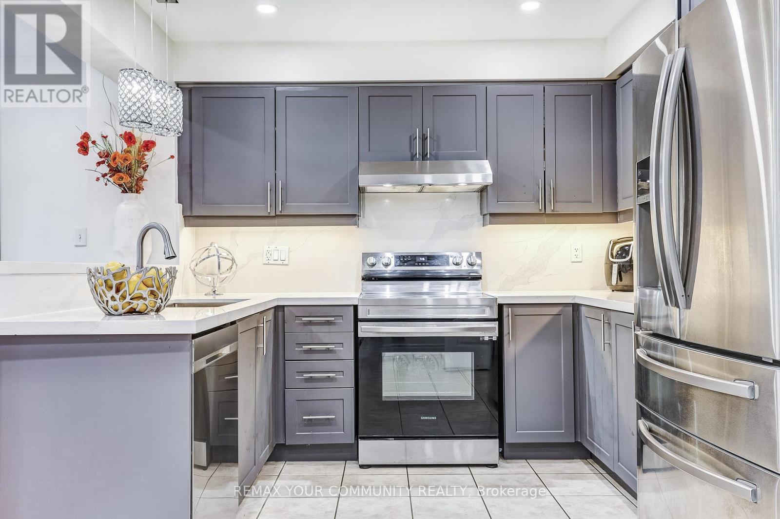 18 Tozer Crescent, Ajax, Ontario  L1T 4Z9 - Photo 20 - E12970220