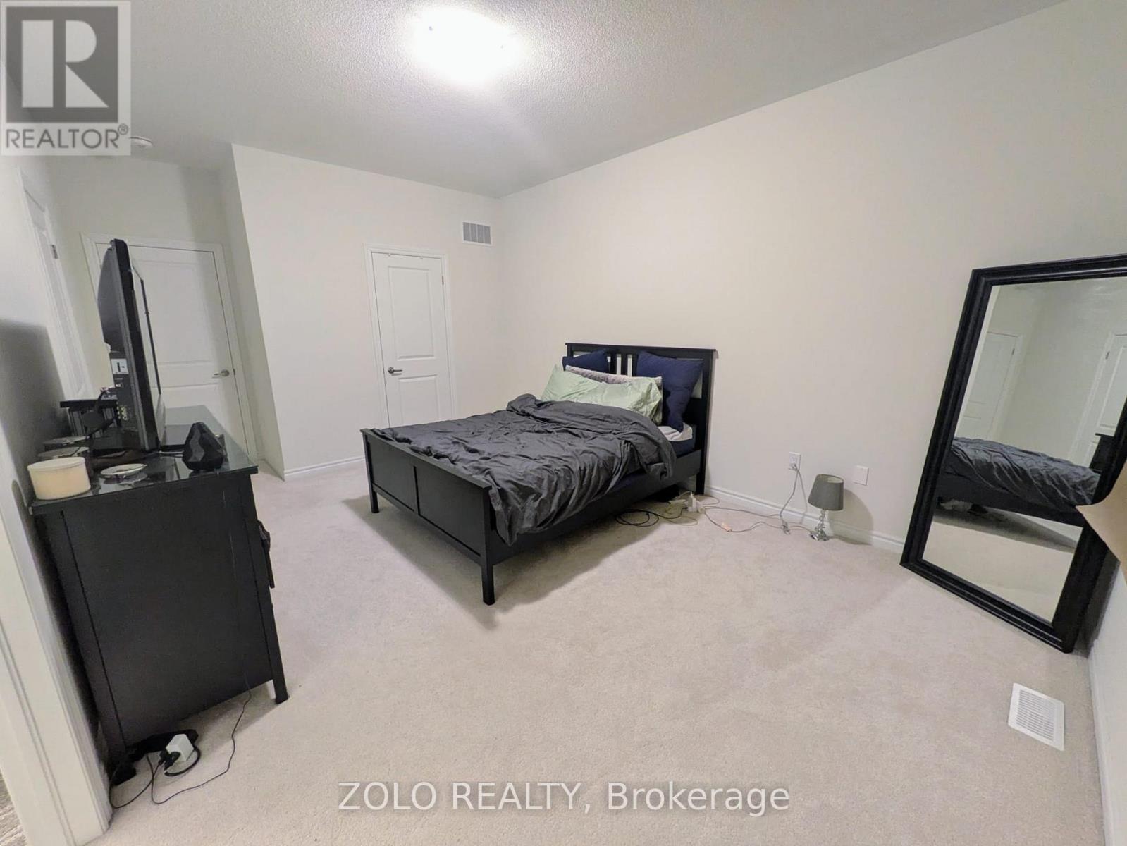 1075 Pisces Trail, Pickering, Ontario  L1X 0P7 - Photo 2 - E12970256