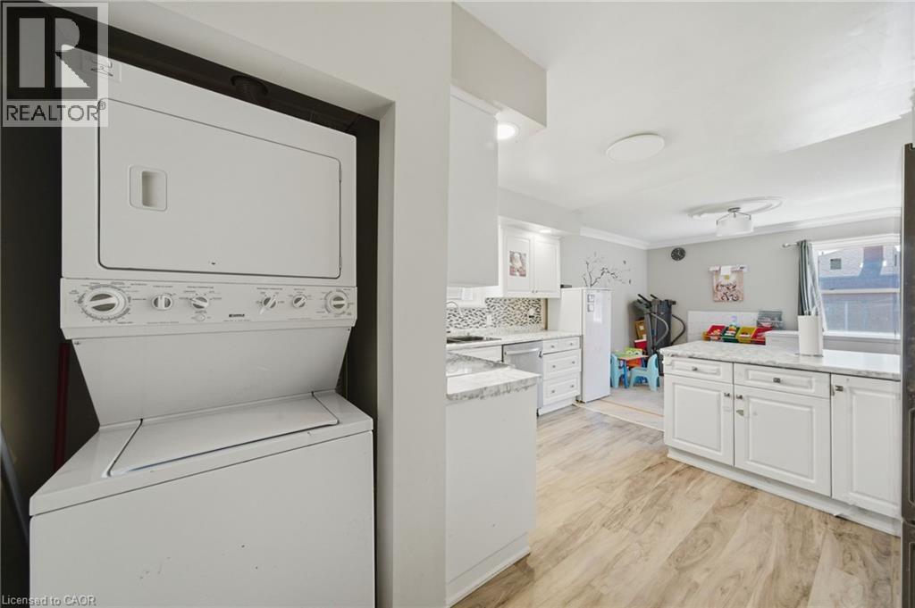 250 Grantham Avenue, St. Catharines, Ontario  L2M 4Z5 - Photo 12 - 40818156