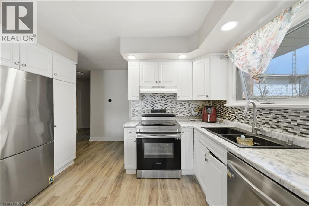 250 Grantham Avenue, St. Catharines, Ontario  L2M 4Z5 - Photo 9 - 40818156