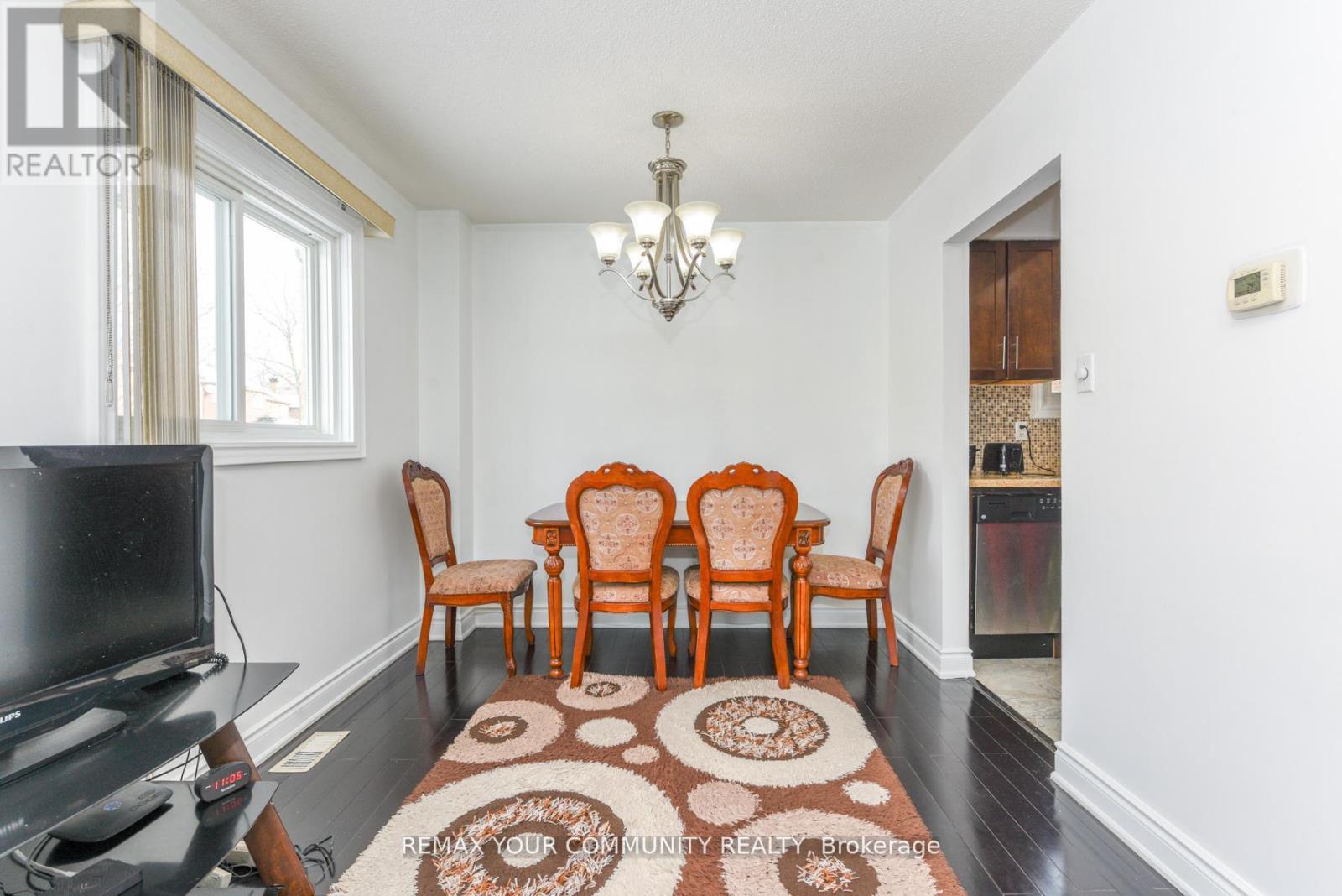 64 Chatfield Drive, Ajax, Ontario  L1T 2K1 - Photo 15 - E12970304