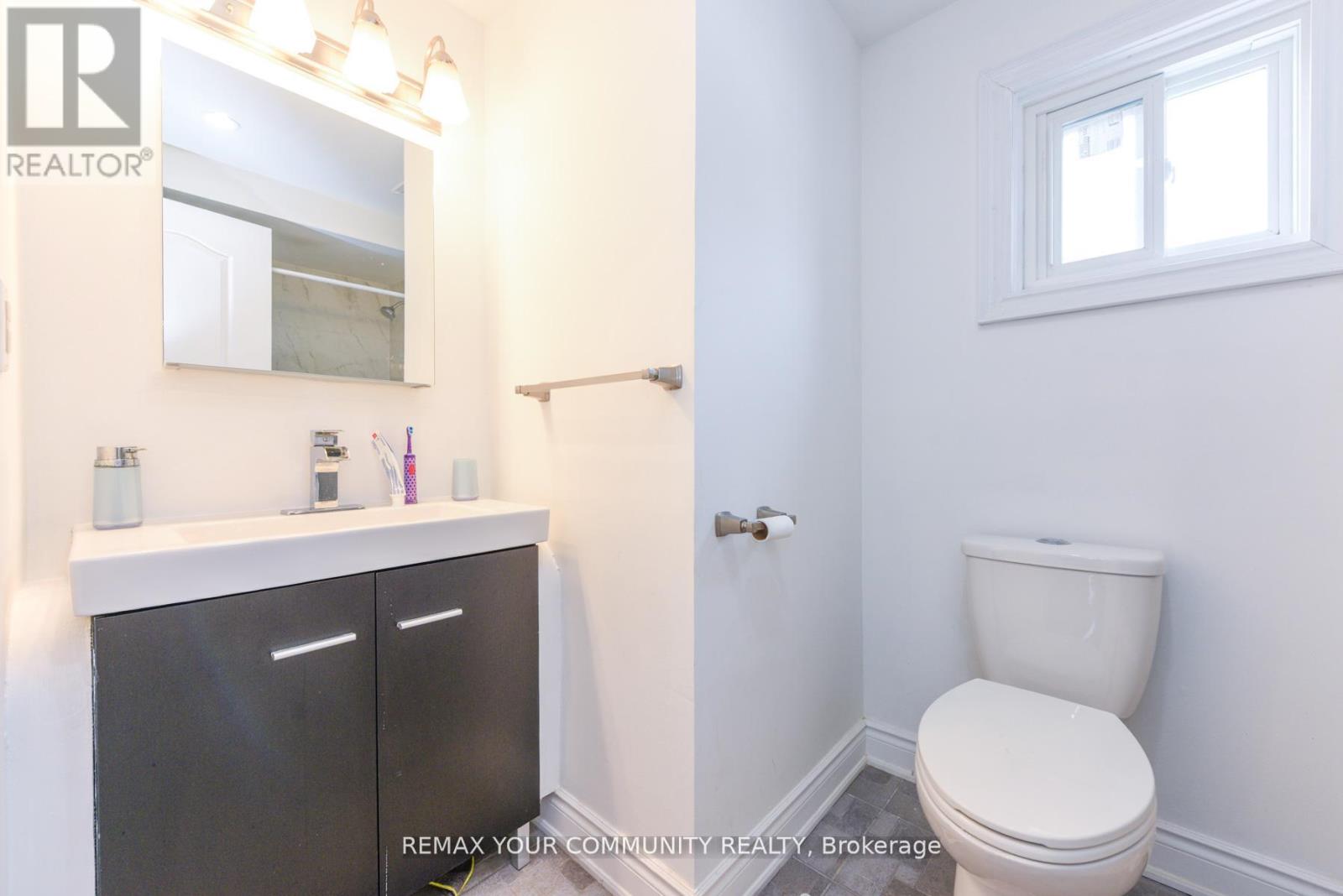 64 Chatfield Drive, Ajax, Ontario  L1T 2K1 - Photo 30 - E12970304