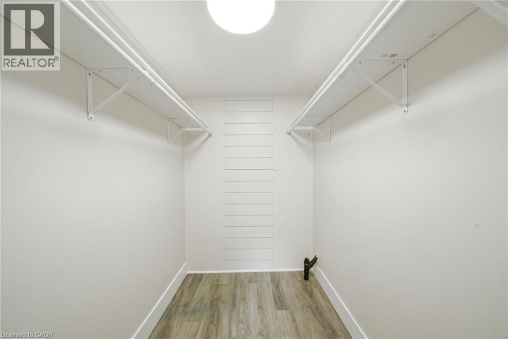 250 Grantham Avenue, St. Catharines, Ontario  L2M 4Z5 - Photo 39 - 40818053