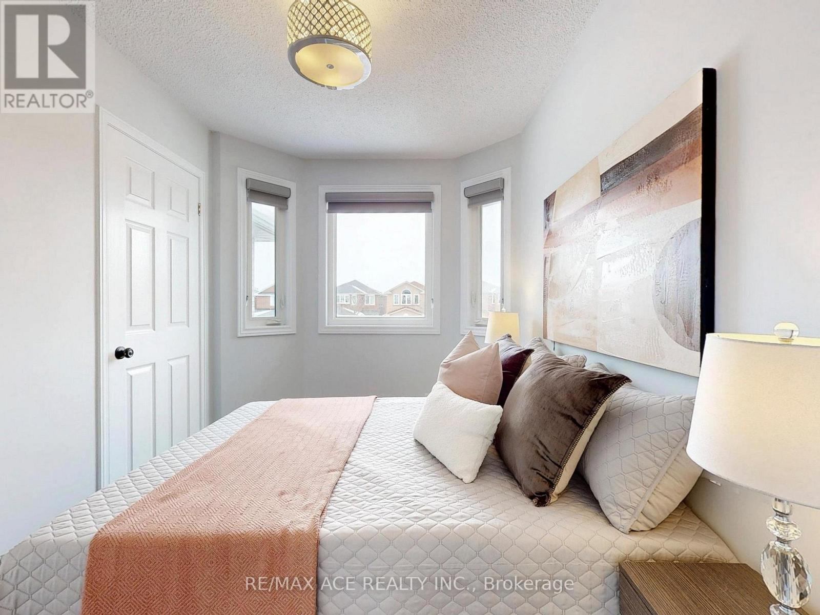 35 Stagemaster Crescent, Clarington, Ontario  L1E 2Y7 - Photo 29 - E12970368