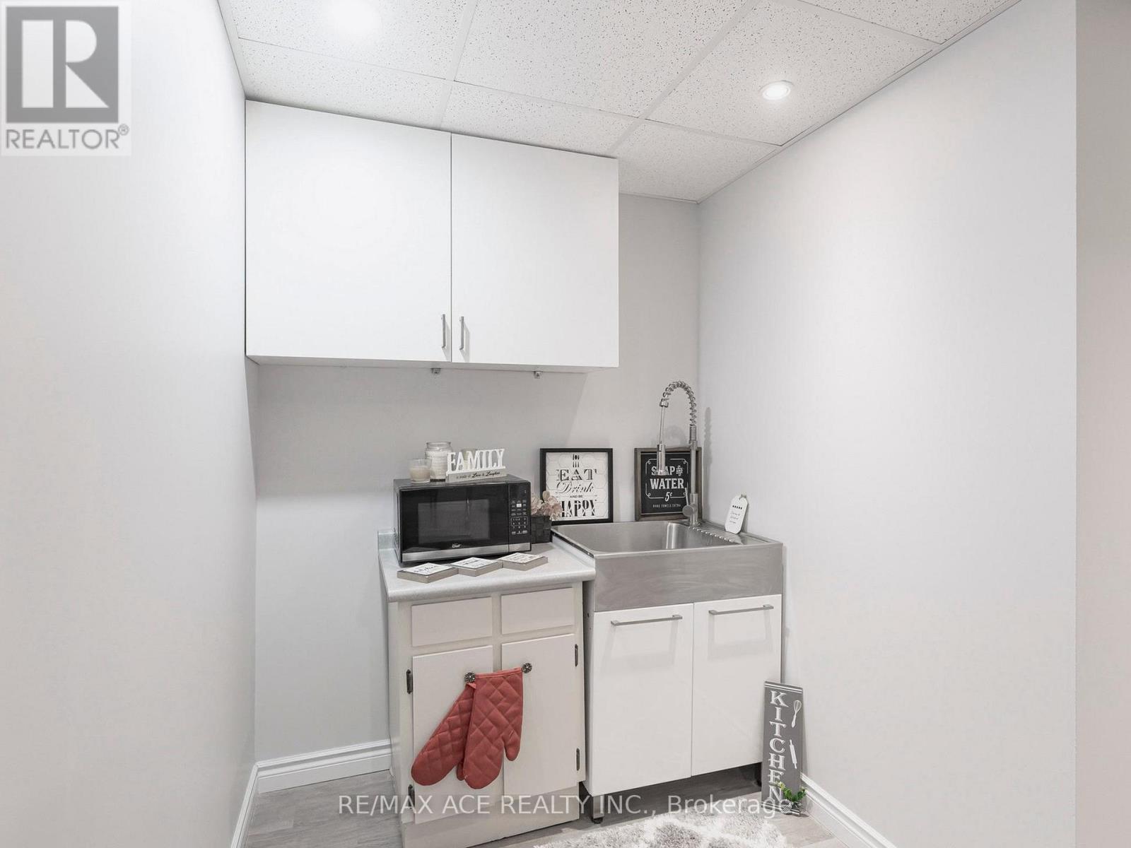 35 Stagemaster Crescent, Clarington, Ontario  L1E 2Y7 - Photo 42 - E12970368