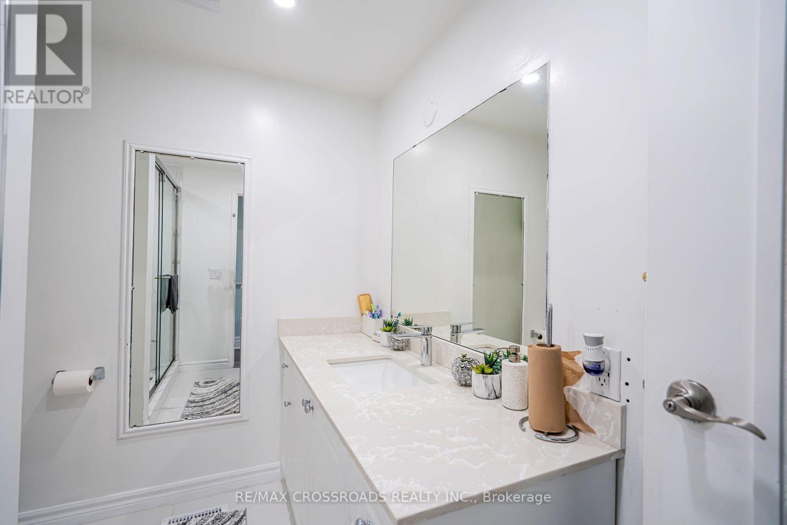 809 Monaghan Avenue, Oshawa, Ontario  L1J 7B6 - Photo 26 - E12970472