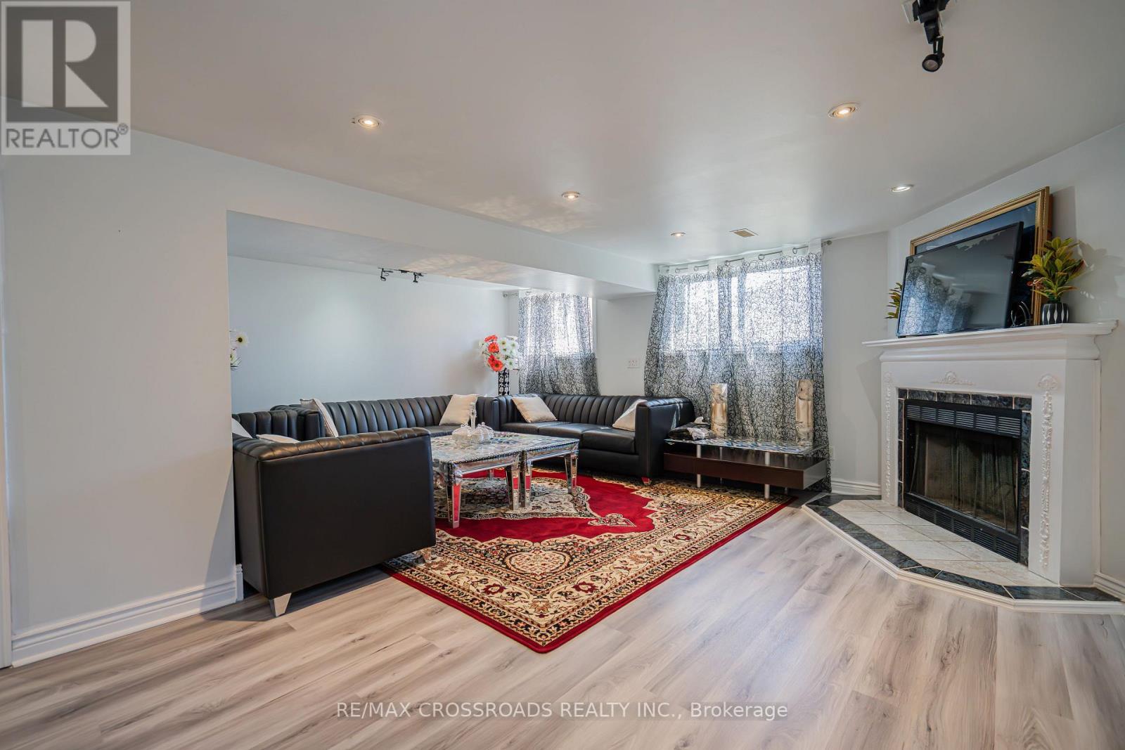 809 Monaghan Avenue, Oshawa, Ontario  L1J 7B6 - Photo 31 - E12970472