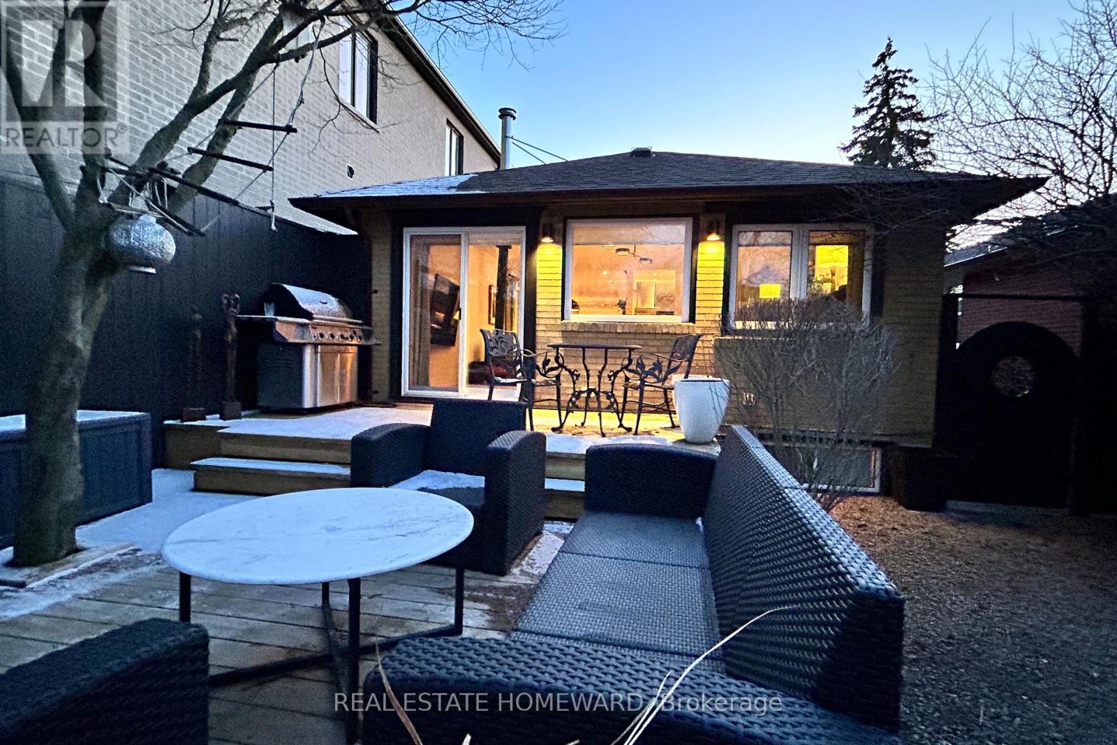 137 Preston Street, Toronto, Ontario  M1N 3N4 - Photo 35 - E12970512