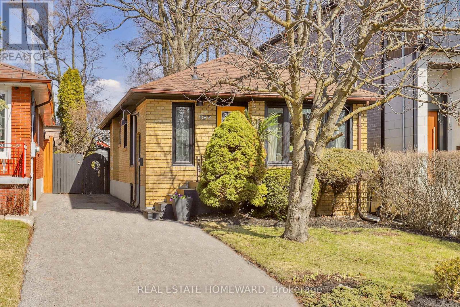 137 Preston Street, Toronto, Ontario  M1N 3N4 - Photo 4 - E12970512