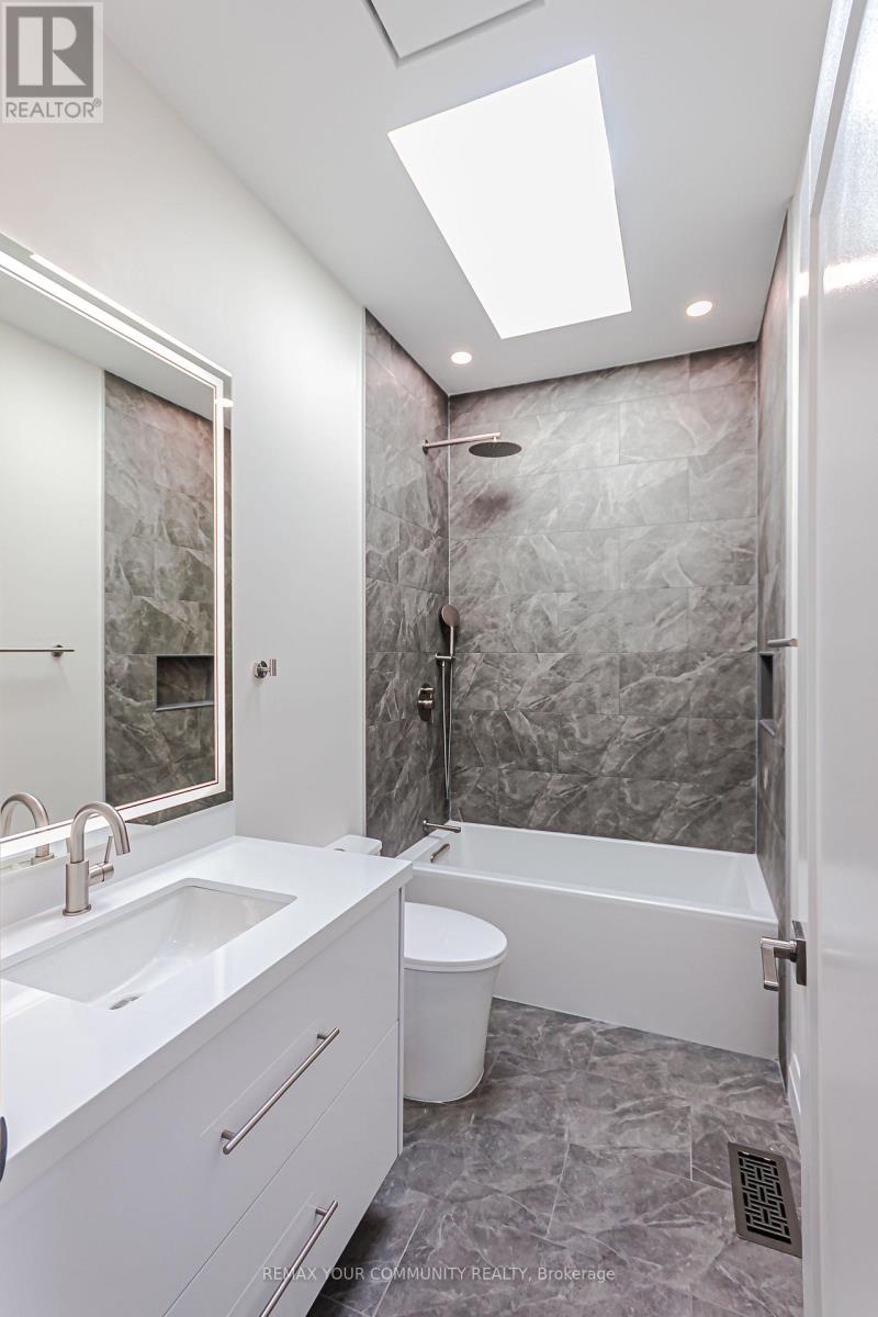 89 Gainsborough Road, Toronto (Woodbine Corridor), Ontario  M4L 3C3 - Photo 20 - E12970562