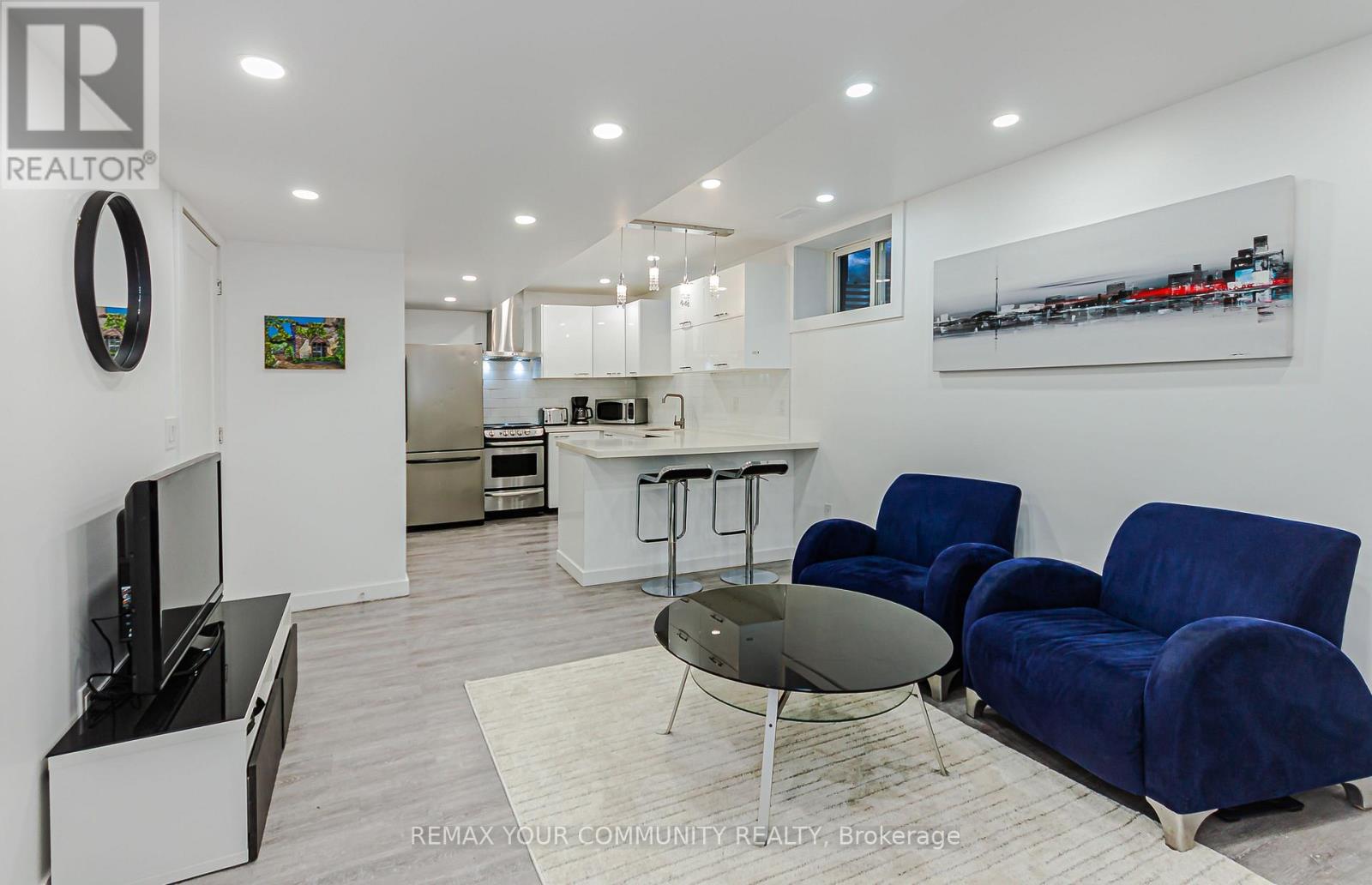 89 Gainsborough Road, Toronto (Woodbine Corridor), Ontario  M4L 3C3 - Photo 29 - E12970562